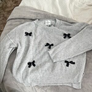 Pink Rose Gray Sweater with Black Bows